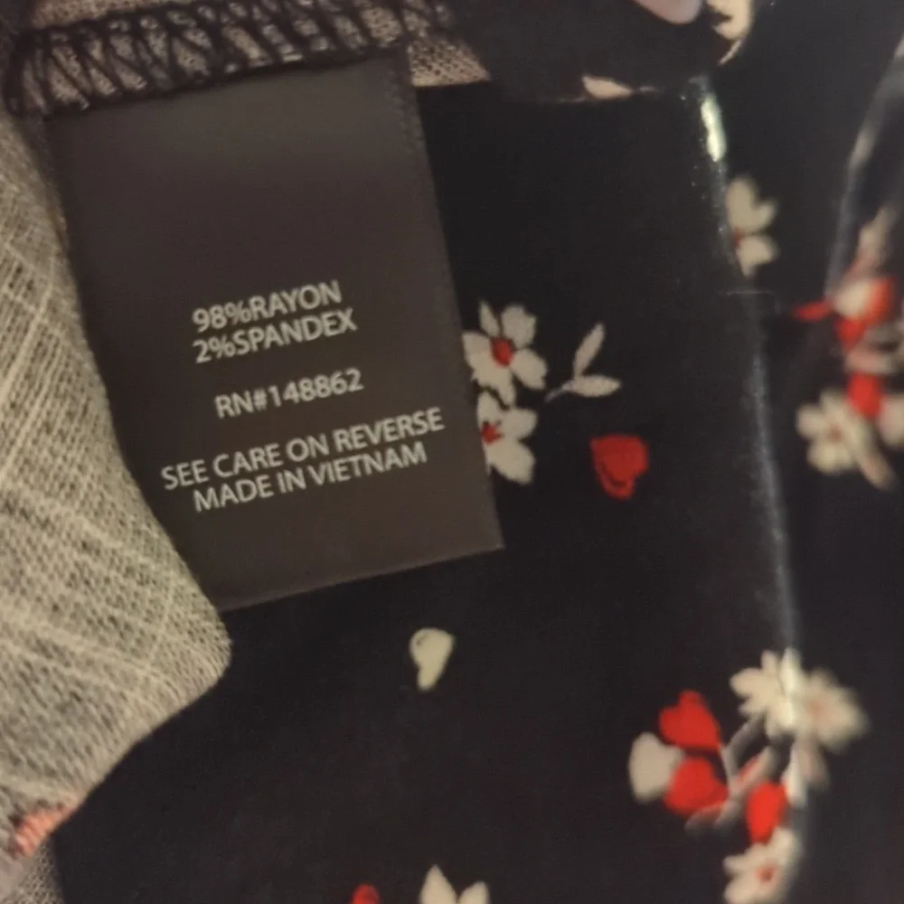 Torrid Floral Shorts Romper 4x/26 - Picture 12 of 15